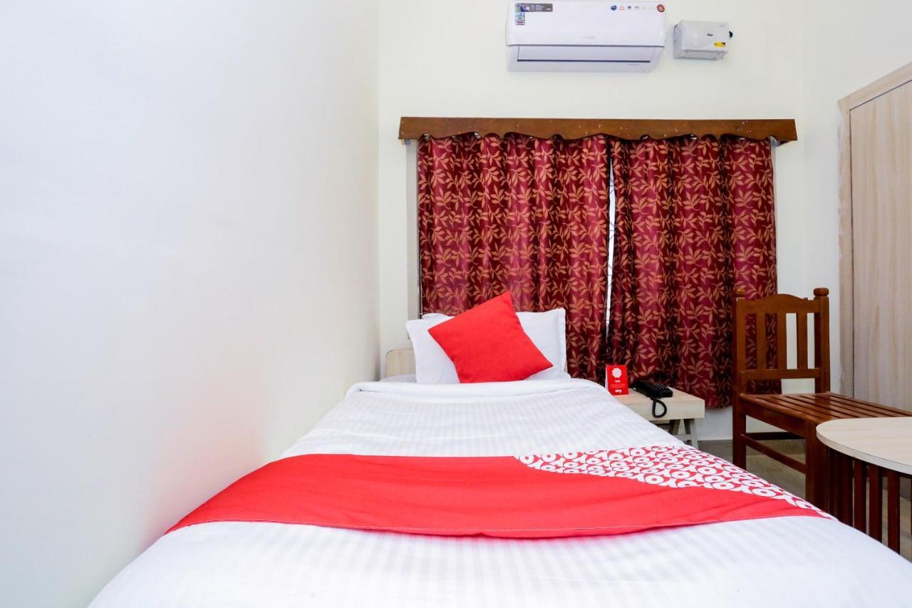 Oyo 18627 Hotel Mithila Salem Exteriér fotografie